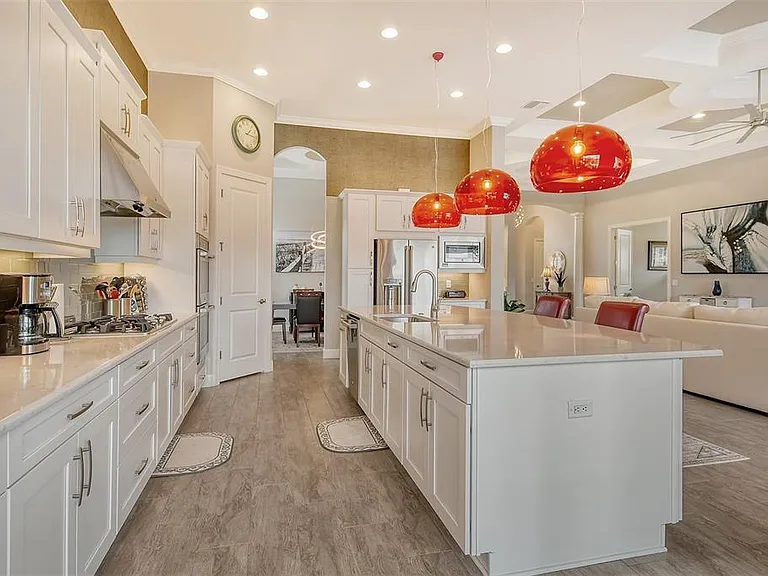 4735 Cabreo Ct — Photo 18