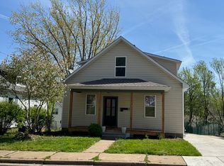 304 Williams St, Washington, MO 63090