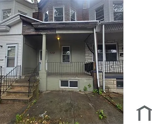 4123 N 7th St — Photo 2