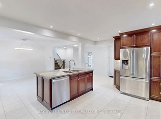 1372 Gatehouse Dr, Mississauga, ON L5H 1A5