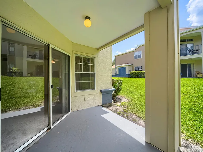 7270 Westpointe Blvd #910 — Photo 24