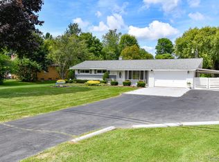 6443 Richfield Rd, Flint, MI 48506