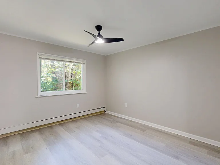 124 Allen Dr #1 — Photo 13
