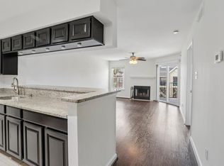 3315 Wyndham Cir APT 3224, Alexandria, VA