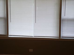 2121 W 68th Pl, Chicago, IL 60636