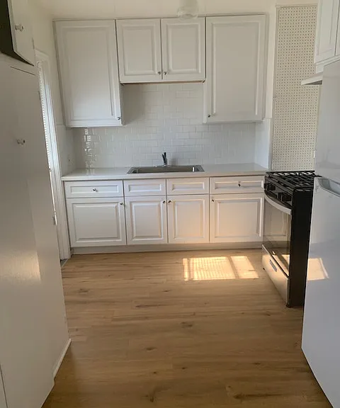 1507 Dixon St — Photo 4