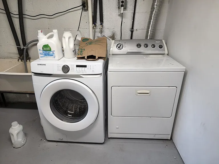 67 Prince St #1U — Photo 8