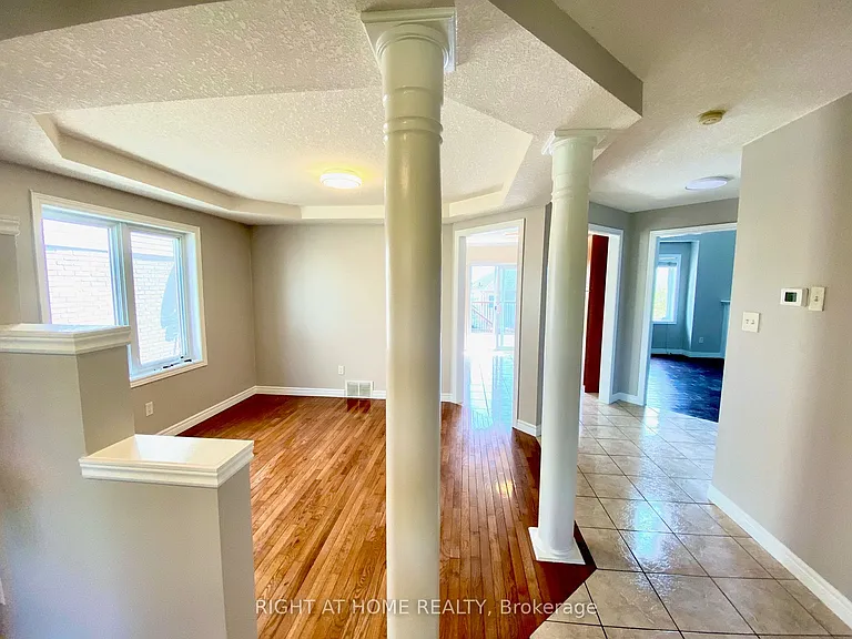 138 Apple Ridge Dr #UPPER — Photo 7
