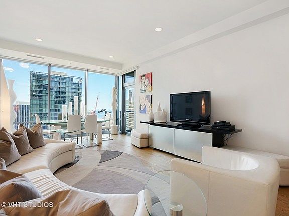 3rd image of 240 E Illinois St APT 2906