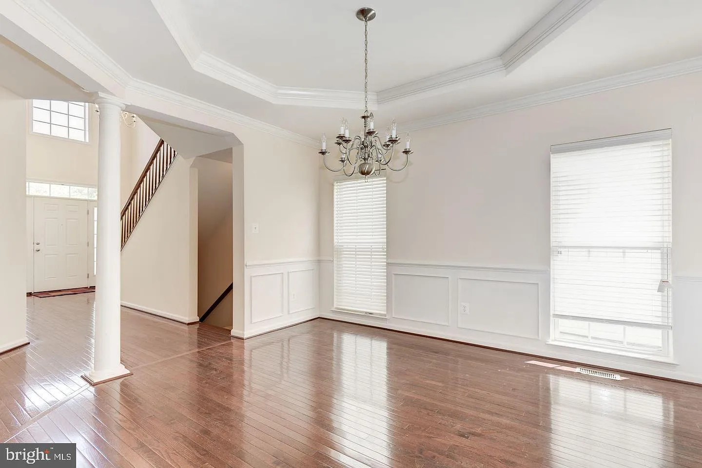 4 bed, 3.5 bath, 3040 sqft, $4,350 — Photo 4