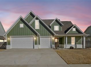 2801 S 20th Pl, Rogers, AR 72758