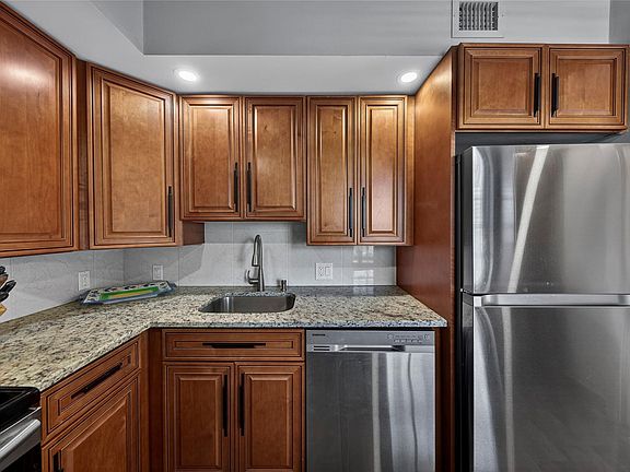 3rd image of 3200 N Palm Aire Drive #508