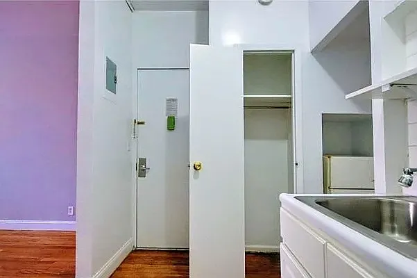 Rented by Bond New York | media 6