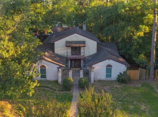 203 W North Hill Dr, Spring, TX 77388