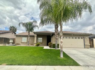 5216 Tierra Abierta Dr, Bakersfield, CA 93307