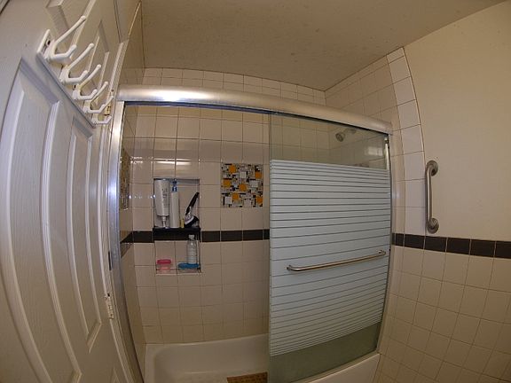 3rd image of 40 Norton St #0