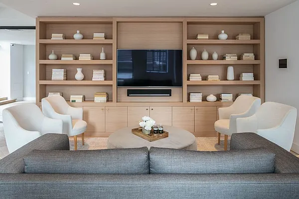 Rented by Pinnacle City Living | media 31