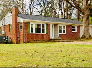 201 Bayless Ave, Florence, AL 35630