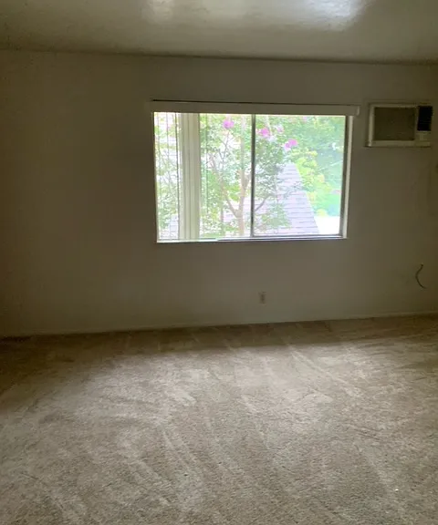 2610 D St — Photo 5