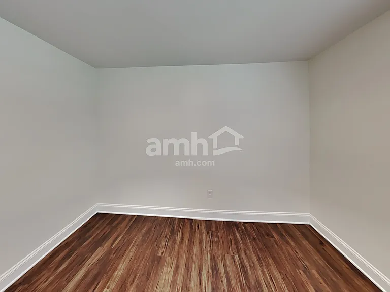 542 Rivermist Dr — Photo 22