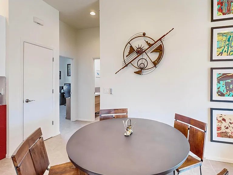4204 Vida Verde Ln NE — Photo 11
