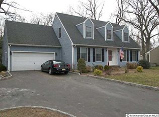 500 Caldwell Ave, Middletown, NJ 07748