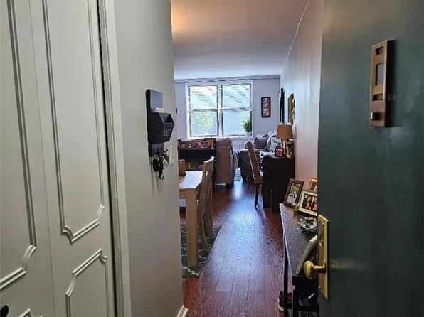 50 BARKER Street #638, Mount Kisco, NY 10549