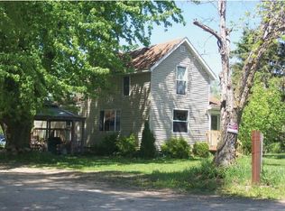 6089 50th Ave SW, Montevideo, MN 56265