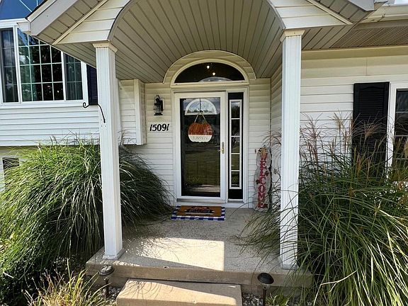 2nd image of 15091 Branch Ct