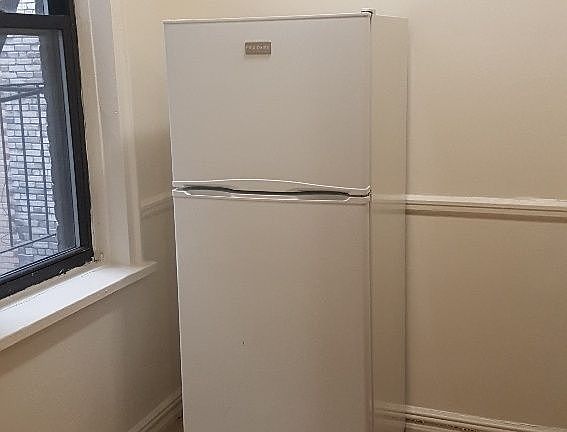 5th image of 650 Ocean Ave #213