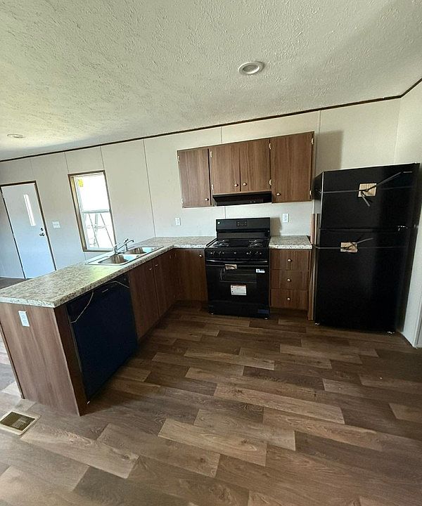 1st image of 80 Bj Ln