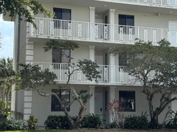 2561 Village Boulevard #101, West Palm Beach, FL 33409