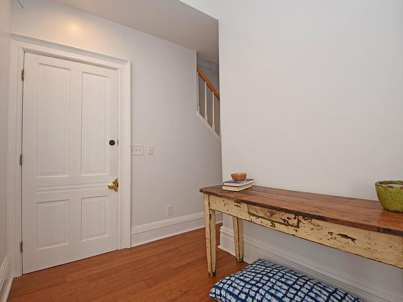 5th image of 1711 Highland Ave #2