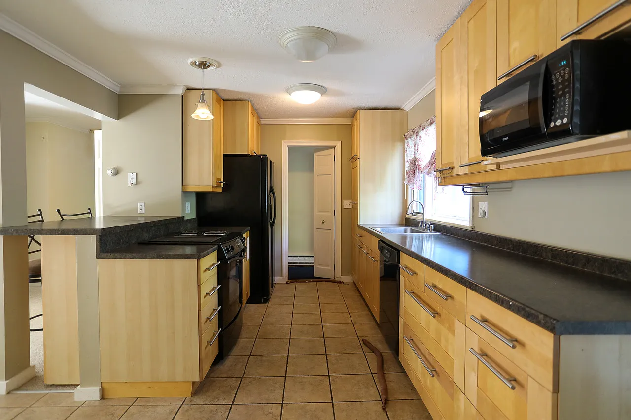 Brook Hollow, Unit - 111 — Photo 4