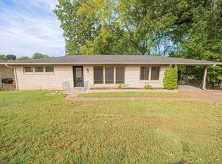 2231 Maple Ave, Florence, AL 35630