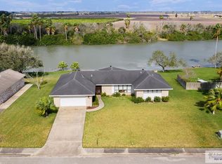 130 S Cuates Dr, Los Fresnos, TX 78566