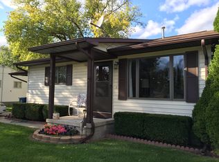 434 W Cedar St, Standish, MI 48658