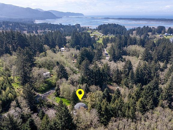 4th image of 2500 Whiskey Creek Rd E