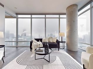 488 University Ave #3307, Toronto, ON M5G 0C1