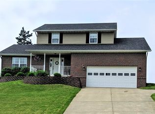 1203 Columbus Ave, Batesville, IN 47006