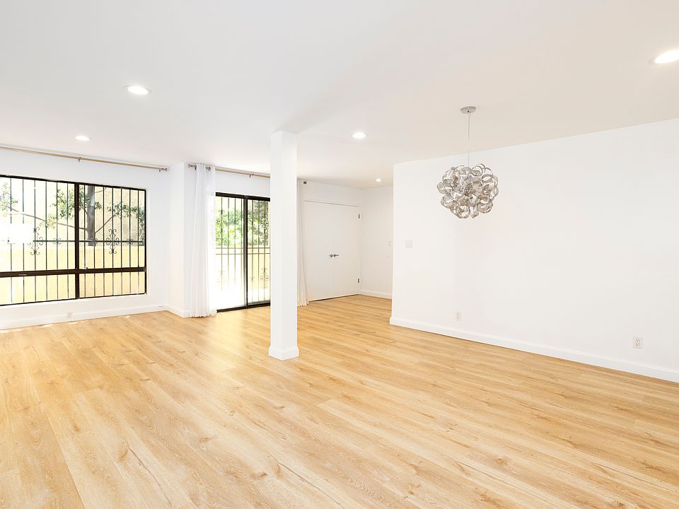 Big dining room