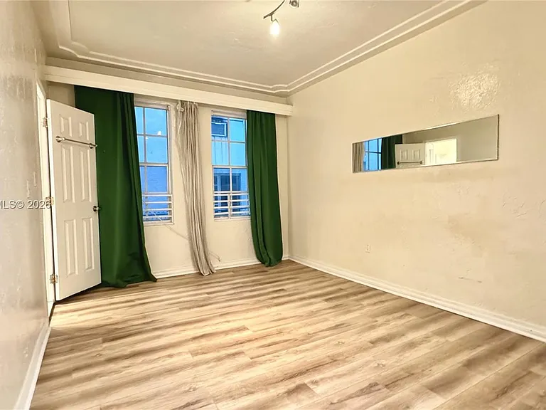 1335 Pennsylvania Ave #3 — Photo 18