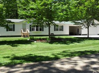 2415 N 13th St, Fountain, MI 49410