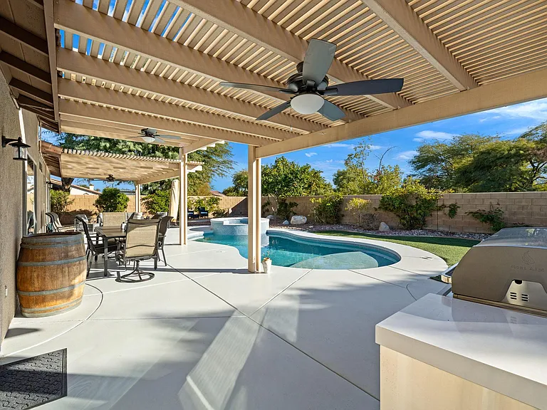81107 Portola Cir — Photo 39