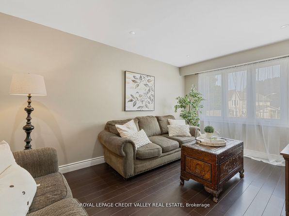 28 Kincaid Ct, Brampton, ON L6Z 1E4