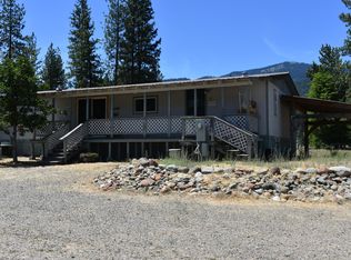 14517 Quartz Valley Dr, Fort Jones, CA 96032