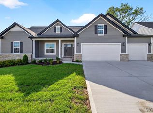 6802 Preservation Pkwy, Saint Louis, MO 63123