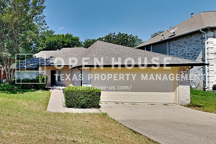 6213 Lennox Ln — Photo 1