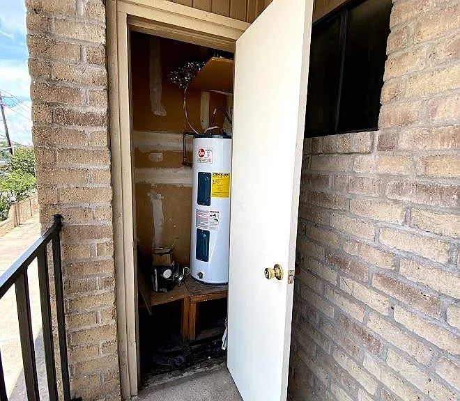 3316 Guadalupe St #212 — Photo 17