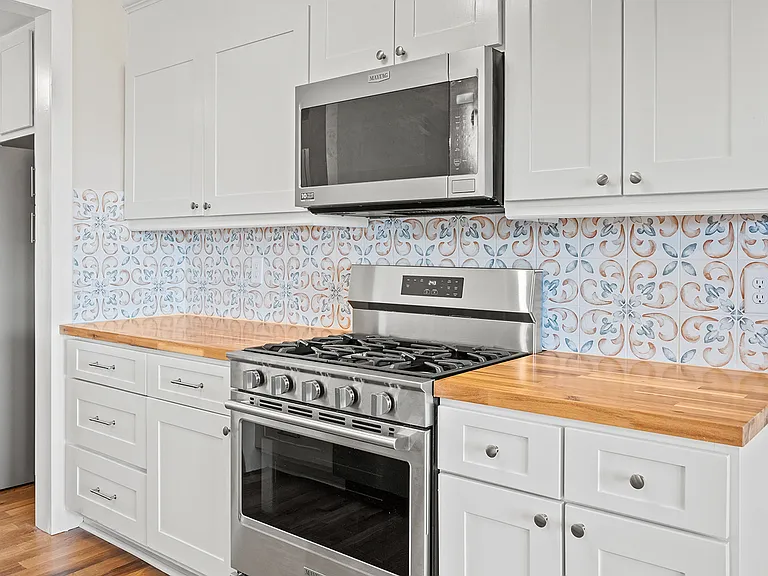 3839 Rome Dr — Photo 4